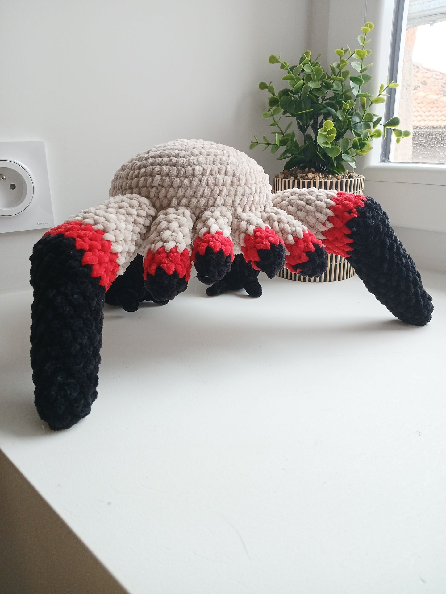 Peluche Headcrab au crochet – inspirée de l’univers Half-Life
