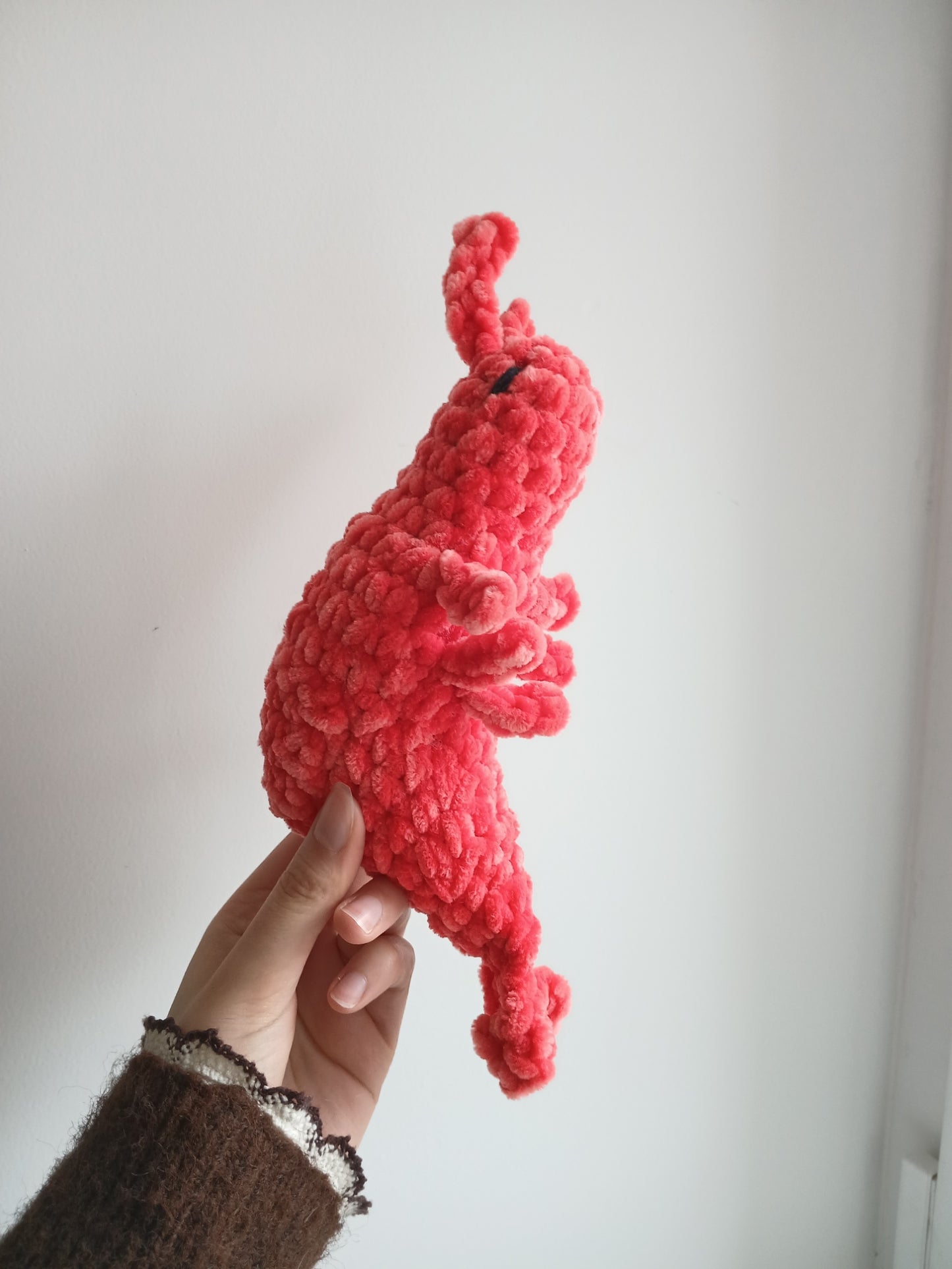 Peluche Crevette au Crochet – Fait Main